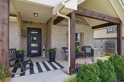 11512 NW 109th St, Yukon, OK 73099