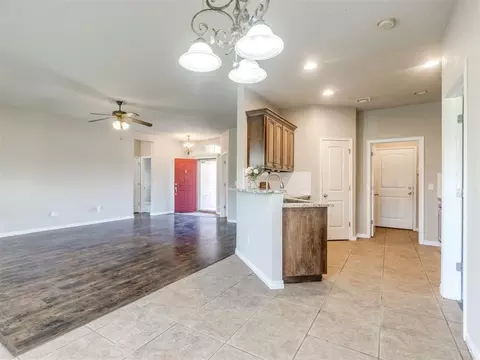 Entry Way - 416 Rolling Meadow Dr, Noble, OK 73068 photo 1 of 3