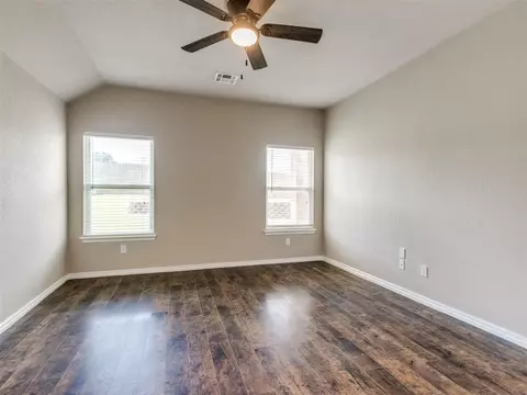 Bedroom - 416 Rolling Meadow Dr, Noble, OK 73068 photo 2 of 12