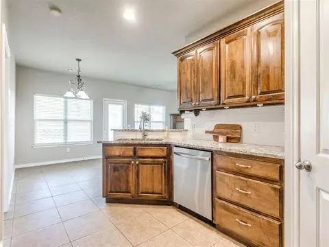 Kitchen - 416 Rolling Meadow Dr, Noble, OK 73068 photo 2 of 2