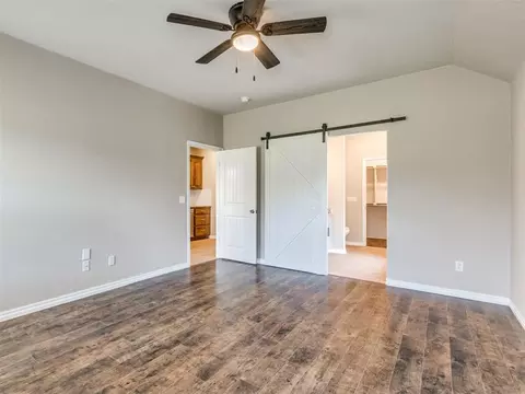 Bedroom - 416 Rolling Meadow Dr, Noble, OK 73068 photo 3 of 12