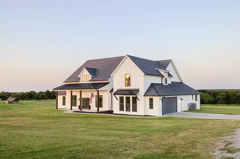 21087 N County Road 3180, Pauls Valley, OK 73075