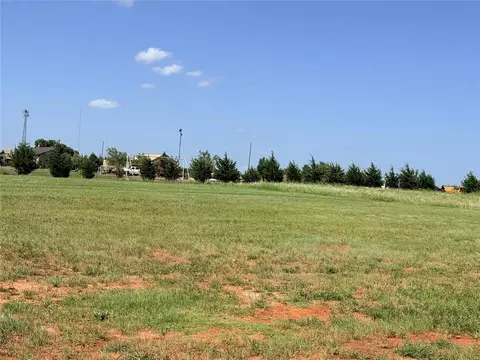 9599 Monterey Dr, Edmond, OK 73025