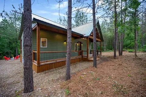 Exterior - 32 Cedar Tree Trl, Broken Bow, OK 74728 photo 5 of 11