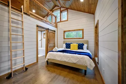 Bedroom - 32 Cedar Tree Trl, Broken Bow, OK 74728 photo 1 of 4