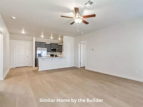 Living - 1625 Highland Loop, Guthrie, OK 73044 photo 1 of 4
