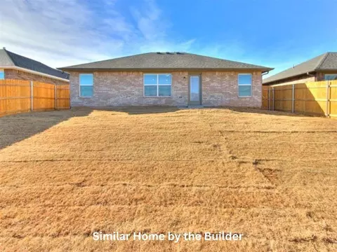 Exterior - 1625 Highland Loop, Guthrie, OK 73044 photo 1 of 2