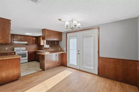 Other - 628 Baer Dr, Moore, OK 73160 photo 1 of 2