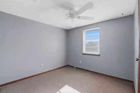 Bedroom - 628 Baer Dr, Moore, OK 73160 photo 2 of 5