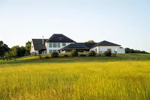 589 E Three Mile Rd, Durant, OK 74701
