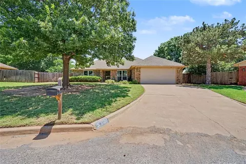 3500 Kings Way, Altus, OK 73521