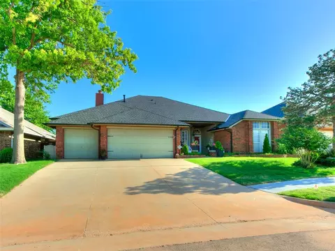2717 NW 159th St, Edmond, OK 73013
