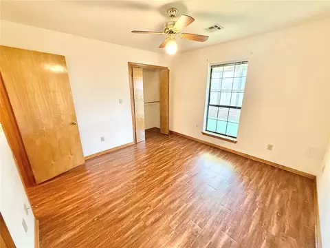 Bedroom - 2912 Learly Ln, Altus, OK 73521 photo 3 of 8