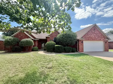2912 Learly Ln, Altus, OK 73521