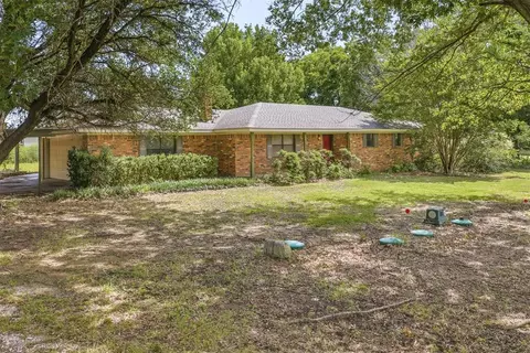 9102 E 32 Hwy, Marietta, OK 73448