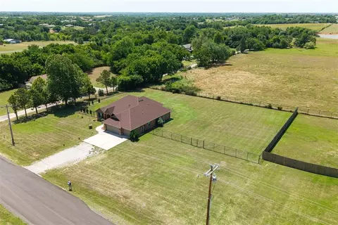 View/Area - 2133 E Sooner Rd, Tuttle, OK 73089 photo 3 of 6