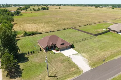View/Area - 2133 E Sooner Rd, Tuttle, OK 73089 photo 2 of 6