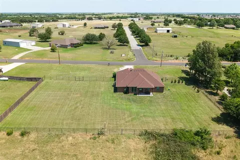 View/Area - 2133 E Sooner Rd, Tuttle, OK 73089 photo 5 of 6