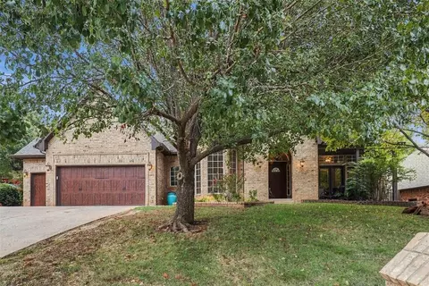 809 Fox Run Trl, Edmond, OK 73034
