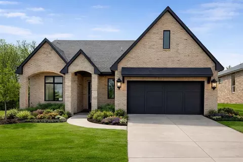 3408 Bourgogne St, Edmond, OK 73034