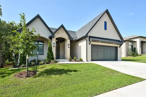 3408 Bourgogne St, Edmond, OK 73034