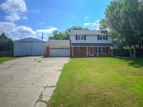 1170 Mockingbird Cir, Choctaw, OK 73020
