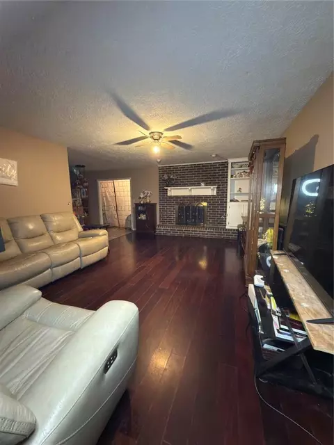 1515 Lindale Cir, Norman, OK 73069