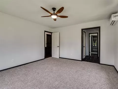 Bedroom - 1 Horseshoe Ln, Mcloud, OK 74851 photo 2 of 6