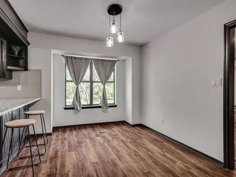 Dining - 1 Horseshoe Ln, Mcloud, OK 74851 photo 1 of 2