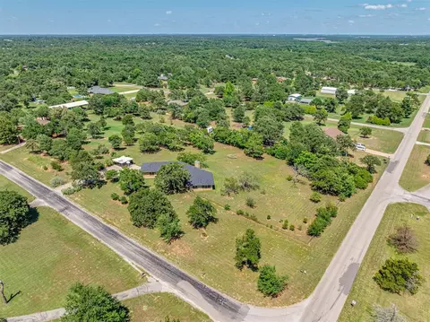 View/Area - 1 Horseshoe Ln, Mcloud, OK 74851 photo 5 of 6