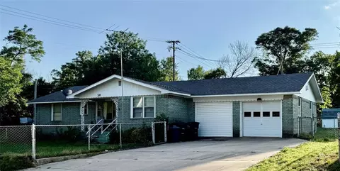 218 S Ruth Ave, Shawnee, OK 74801