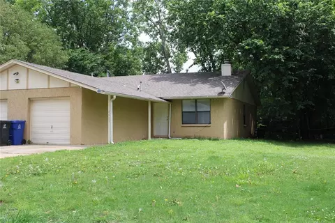 4601 S Gum Ave, Broken Arrow, OK 74011