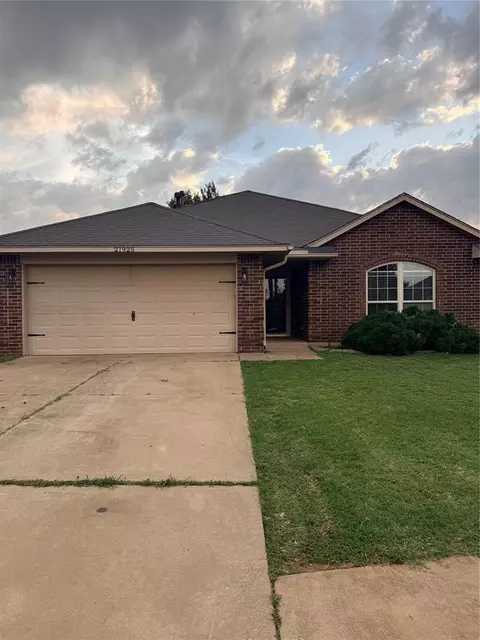 21925 Homesteaders Rd, Edmond, OK 73012