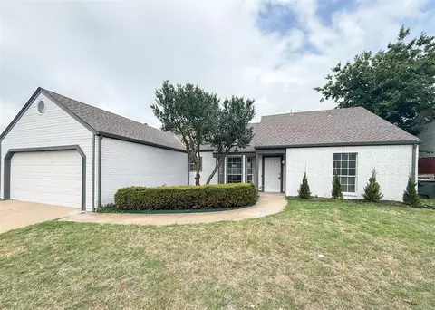 117 N Grand Fork Dr, Edmond, OK 73003