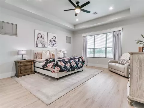 Bedroom - 4400 Rustic Trl, Moore, OK 73160 photo 1 of 3