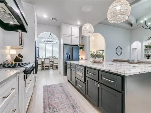Kitchen - 4400 Rustic Trl, Moore, OK 73160 photo 3 of 9
