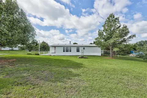 9303 E 2nd St, Stillwater, OK 74075