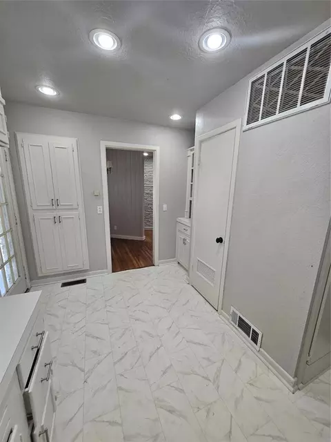 Other - 106 Cameron Dr, Altus, OK 73521 photo 3 of 4