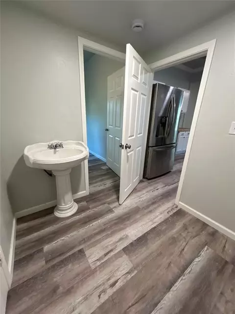 Entry Way - 605 E Harrison Ave, Guthrie, OK 73044 photo 3 of 3
