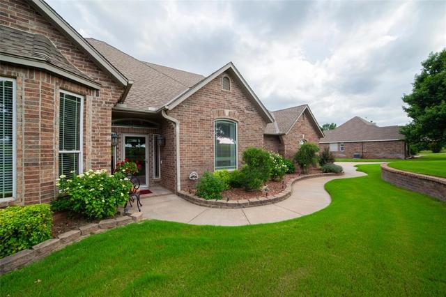 5731 Cimarron Mnr, Guthrie, OK 73044