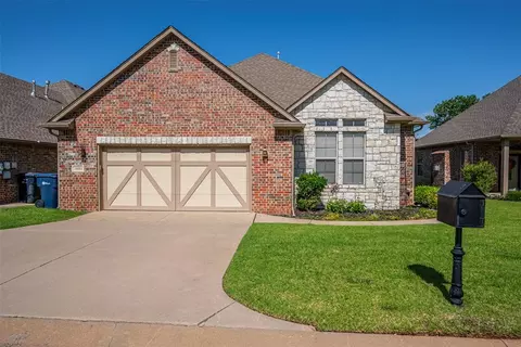 18003 Arbor Ln, Edmond, OK 73012