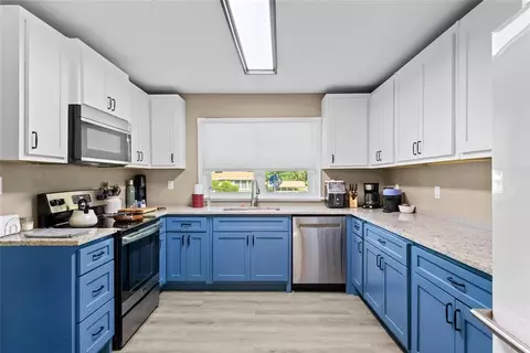 Kitchen - 604 SW 3rd St, Checotah, OK 74426 photo 1 of 3