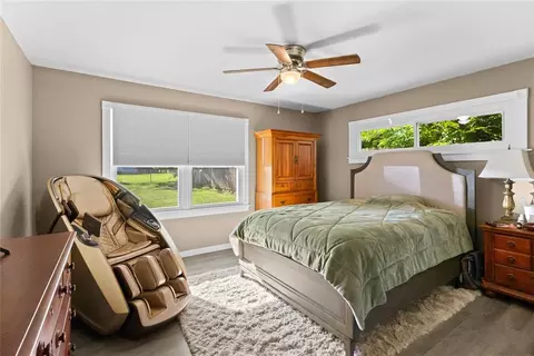 Bedroom - 604 SW 3rd St, Checotah, OK 74426 photo 3 of 4