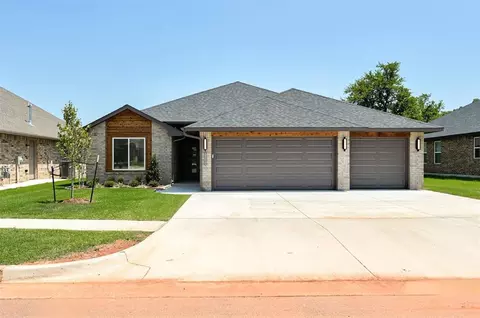 12044 Rockbed Dr, Yukon, OK 73099