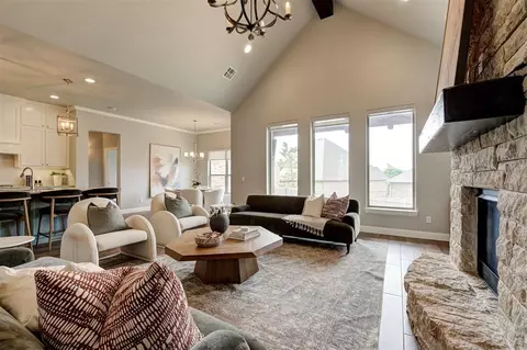 15900 Meadow Rue Ln, Edmond, OK 73013
