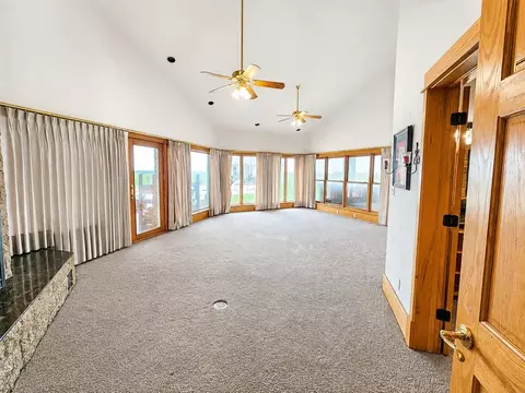 Living - 46069 County Street 2630 St, Apache, OK 73006 photo 5 of 9