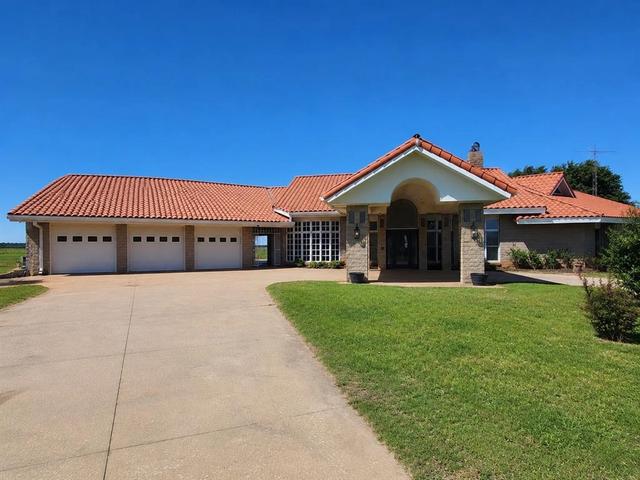 46069 County Street 2630 St, Apache, OK 73006