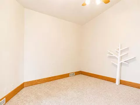 Bedroom - 46069 County Street 2630 St, Apache, OK 73006 photo 2 of 3