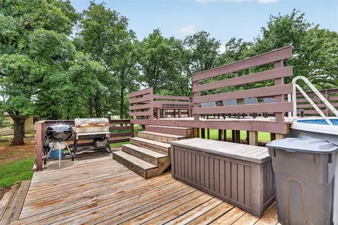 Exterior - 124 Pickard Dr, Mcloud, OK 74851 photo 6 of 11