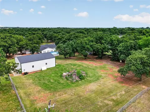 View/Area - 124 Pickard Dr, Mcloud, OK 74851 photo 2 of 4